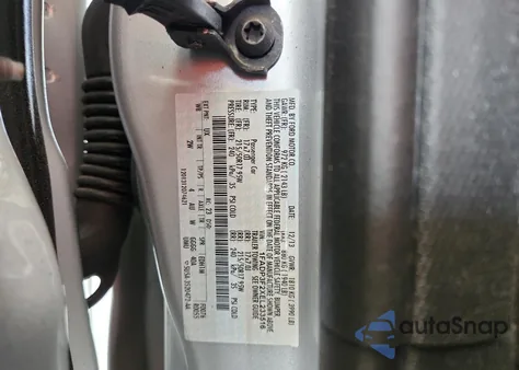 2014 Ford Focus Se z USA, uszkodzony, nr VIN 1FADP3F2XEL233516